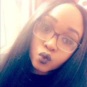 Meet your Posher, Tamara